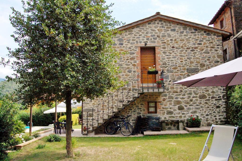 バーニ・ディ・ルッカ Casa Webbヴィラ 部屋 写真