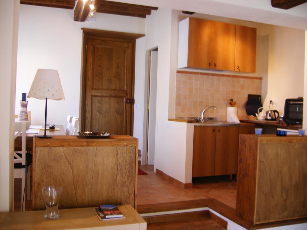 バーニ・ディ・ルッカ Casa Webbヴィラ 部屋 写真