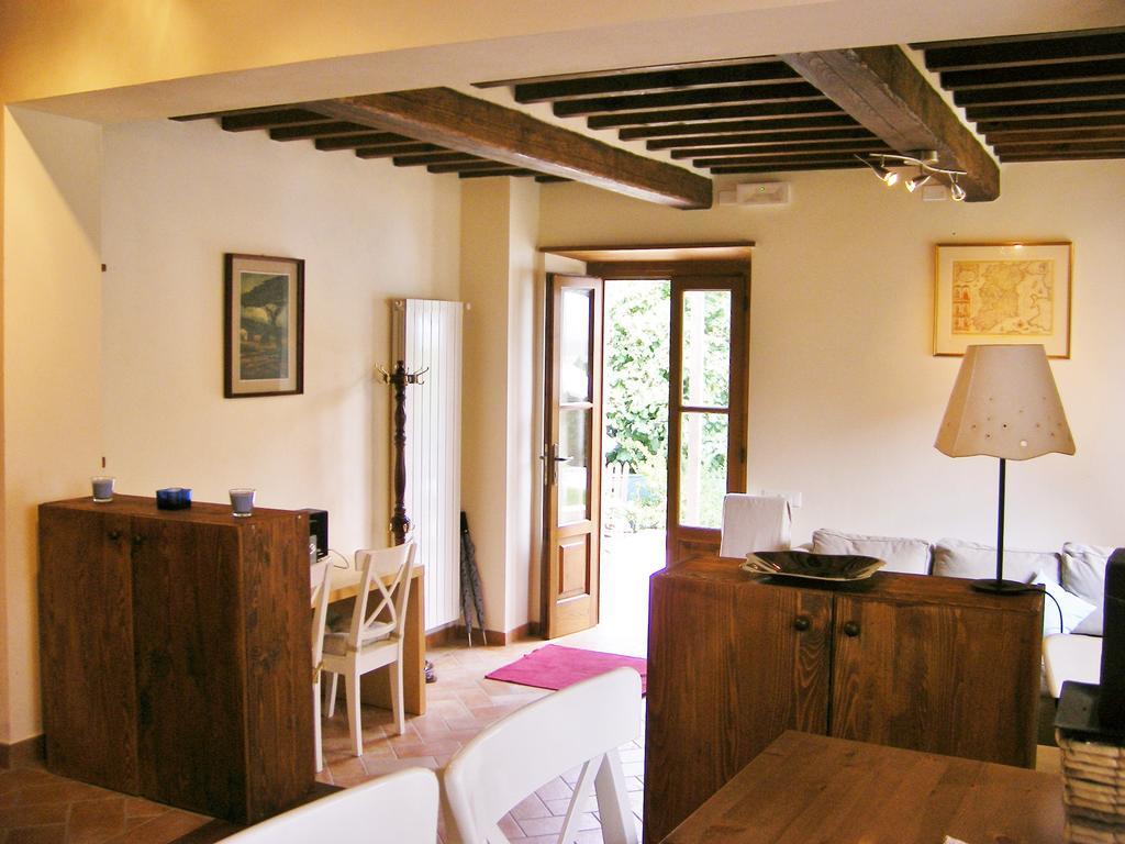 バーニ・ディ・ルッカ Casa Webbヴィラ 部屋 写真