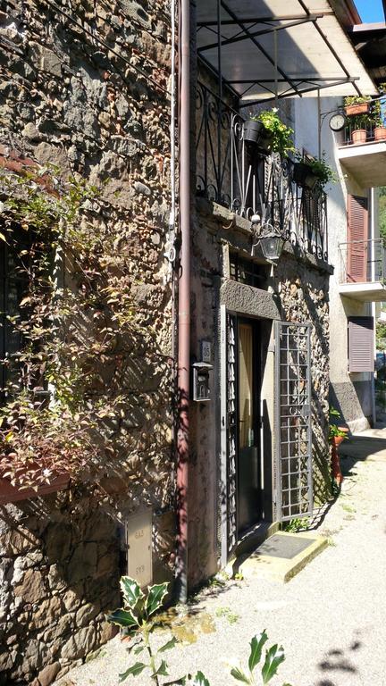 バーニ・ディ・ルッカ Casa Webbヴィラ 部屋 写真